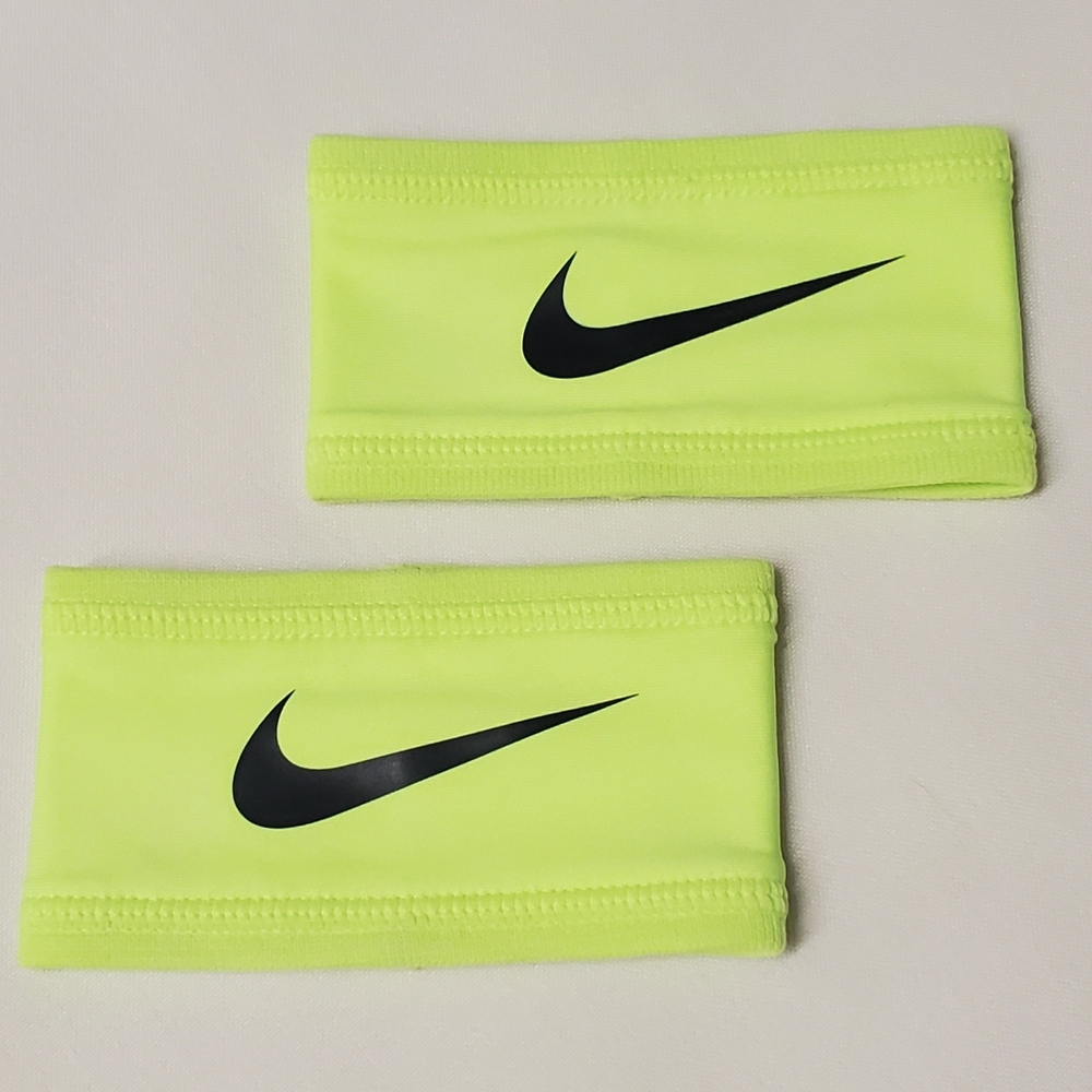 Nike Unisex OS Vintage Y2K Volt/Black Dri-Fit Speed Performance Armbands